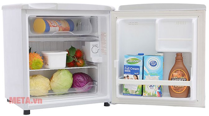 Tủ lạnh 50 lít AQUA AQR-55AR có chế độ làm lạnh nhanh