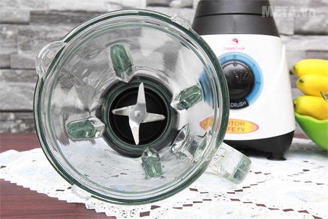 Máy xay sinh tố Happy Cook HCB-150C có lưỡi dao sắc bén
