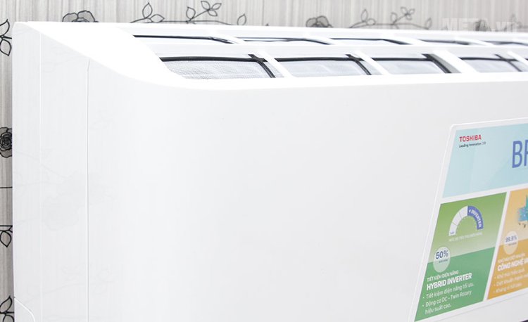 Điều hòa Toshiba 17700 BTU RAS-H18BKCV-V/H18BACV-V thiết kế tinh tế