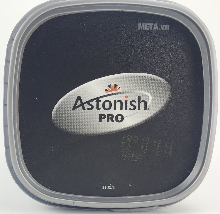 Chất tẩy rửa mặt bếp chuyên nghiệp Astonish 500g có khả năng diệt khuẩn trên nhiều bề mặt khác nhau