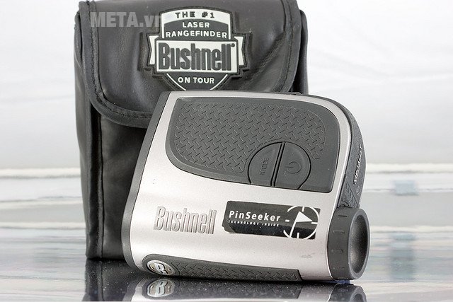 Ống nhòm đo khoảng cách Bushnell Medalist golf rangefinder Ống nhòm đo khoảng cách Bushnell Medalist golf rangefinder