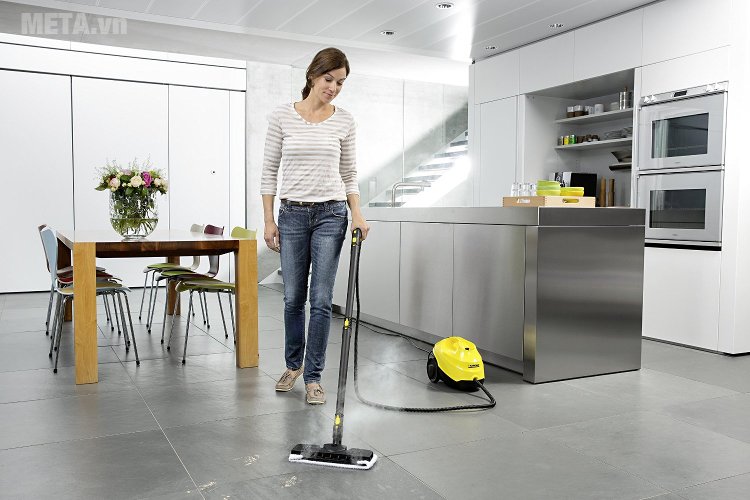 Máy làm sạch bằng hơi nước Karcher SC3 thiết kế dễ sử dụng