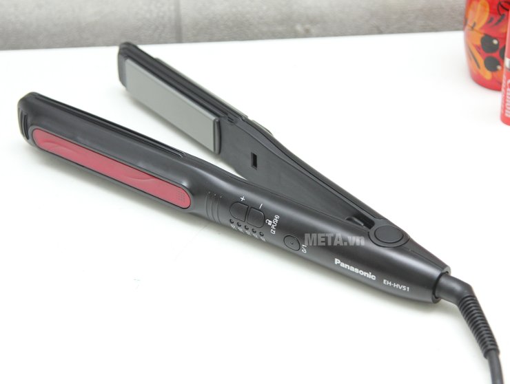 Máy tạo kiểu tóc Panasonic EH-HV51-K645 có kích thước nhỏ gọn Máy tạo kiểu tóc Panasonic EH-HV51-K645 có kích thước nhỏ gọn