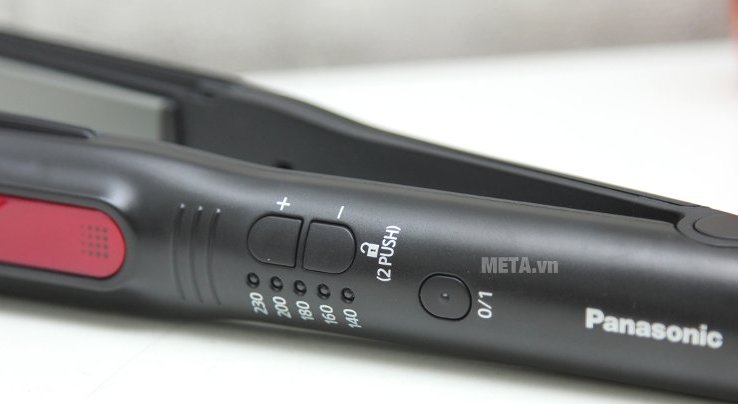 Máy tạo kiểu tóc Panasonic EH-HV51-K645 có nhiều mức nhiệt cho bạn lựa chọn Máy tạo kiểu tóc Panasonic EH-HV51-K645 có nhiều mức nhiệt cho bạn lựa chọn