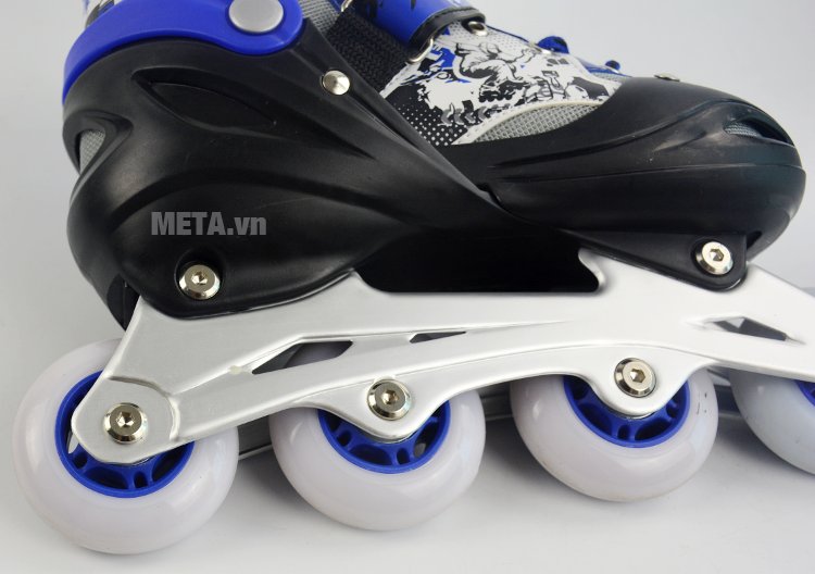 Giầy trượt Patin Long Feng 906 có hệ thống bánh xe chắc chắn 