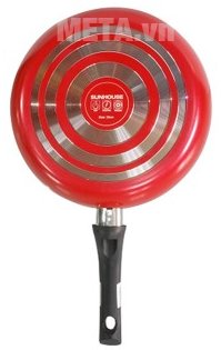 Chảo trơn Sunhouse MAMA SFP24G có chất liệu cao cấp 