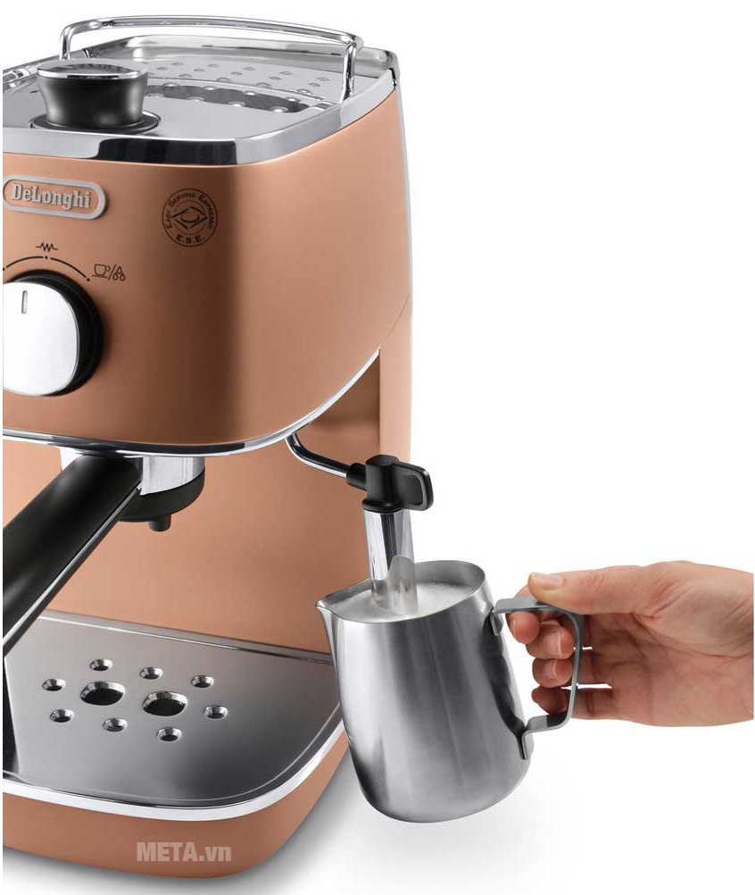 Máy pha cà phê Delonghi Distina ECI 341.CP dễ sử dụng