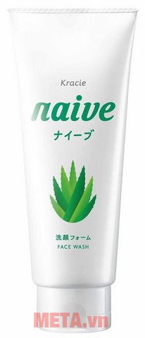 Sữa rửa mặt lô hội Naive 120g giúp làm sạch bụi bẩn trên da 