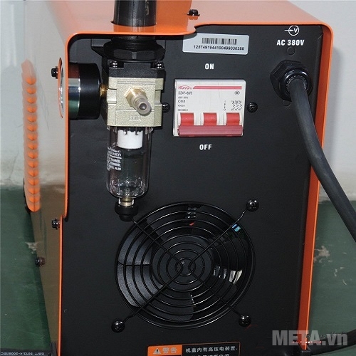 Máy cắt kim loại Plasma Jasic Cut 60 (L204) sử dụng nguồn điện 380V 