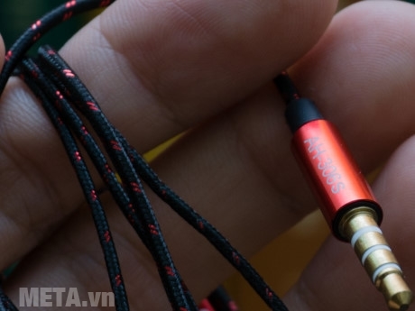 Tai nghe SoundMax AH-306S sở hữu Jack căm 3,5mm