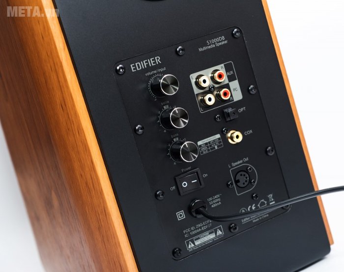 Cổng kết nối của loa 2.0 Edifier S1000DB