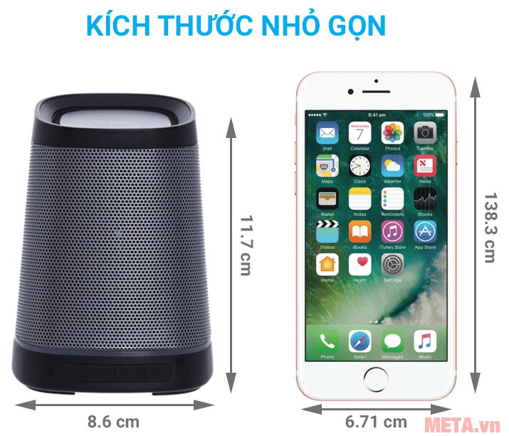 Loa Fenda W7 có kích thước nhỏ như chiếc điện thoại thông minh 