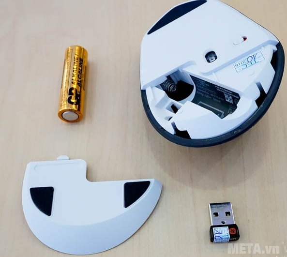 Cách tháo lắp chuột Logitech M720