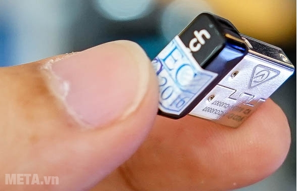 Cổng USB tích hợp mọi thiết bị laptop, máy tính 