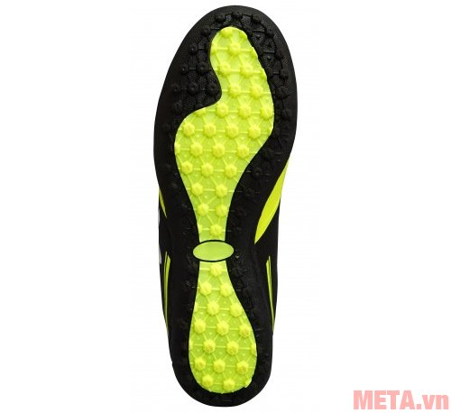 Giày bóng đá Mitre MT 4B008 thiết kế đế chống trượt 