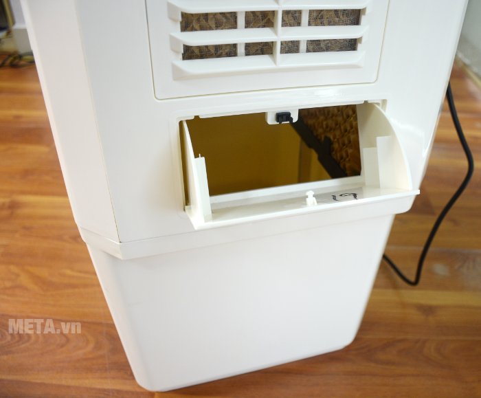 Máy làm mát gia đình Sumika HP35 dễ dàng đổ thêm nước Máy làm mát gia đình Sumika HP35 dễ dàng đổ thêm nước