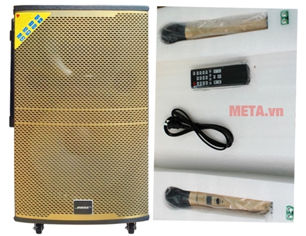 Mỗi loa được tặng kèm hai micro không dây cao cấp và một điều khiển từ xa