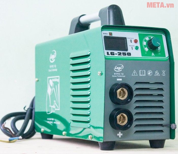Máy hàn điện tử Legi LG-250 có thể điều chỉnh dòng hàn từ 20 - 250 A 
