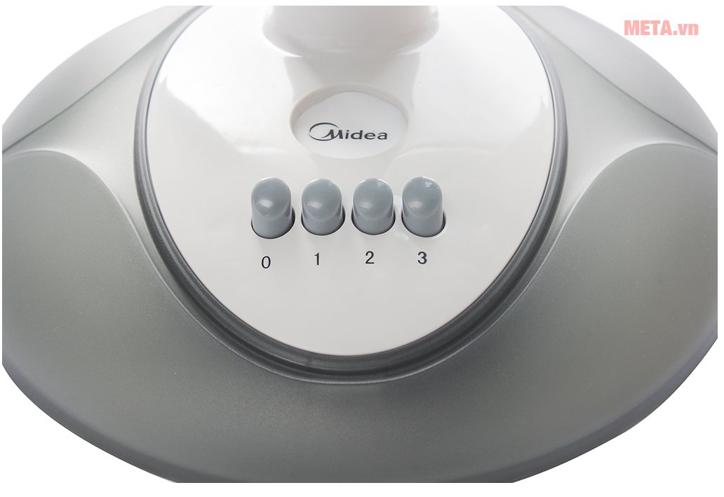Quạt bàn Midea FT30-Y8BA với nút điều chỉnh ngay trên đế quạt 