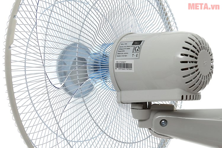 Quạt treo tường Midea FW40-15VFR có mô tơ bạc thau với lớp vỏ bọc vỏ kín chống bụi