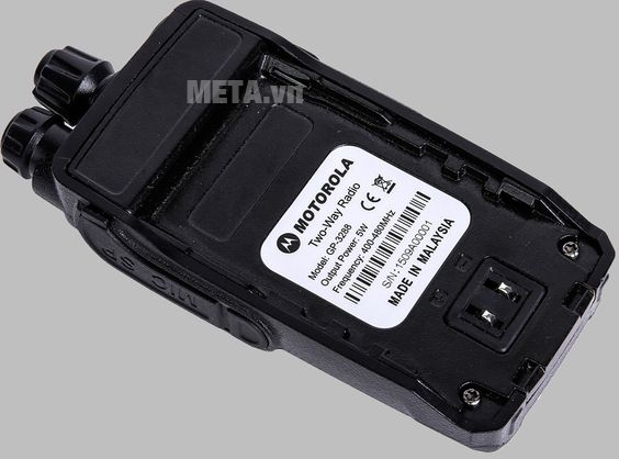  Bộ đàm GP 3288 sử dụng pin Li-ion với dung lượng lớn