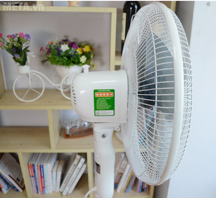 Quạt cây Midea FS40-16JR đạt nhãn hiệu 5 sao về khả năng tiết kiệm điện  Quạt cây Midea FS40-16JR đạt nhãn hiệu 5 sao về khả năng tiết kiệm điện