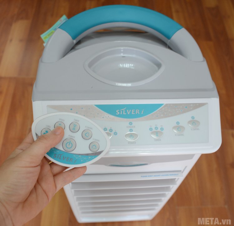 Máy làm mát Symphony Silver i có bảng điều khiển từ xa Máy làm mát Symphony Silver i có bảng điều khiển từ xa