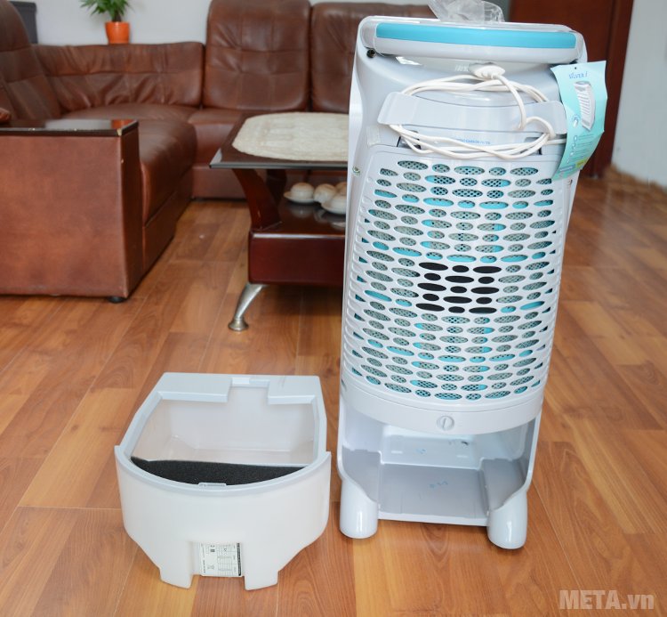 Máy làm mát Symphony Silver i dễ dàng tháo rời bình đựng nước Máy làm mát Symphony Silver i dễ dàng tháo rời bình đựng nước