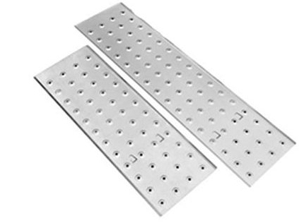 Ván làm việc 04 với nhiều lỗ nhỏ giúp tăng sự ma sát giữa chân và ván