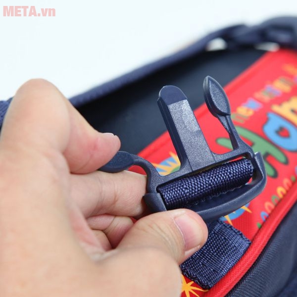 Quai gài dẻo rất dễ cài 