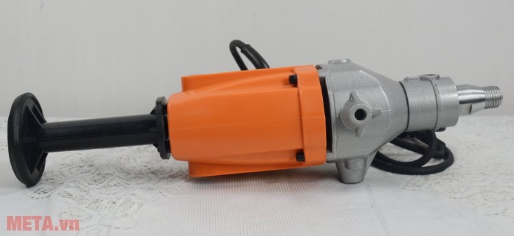 Máy khoan rút lõi bê tông Kynko Z1Z-KD45-90 có kết cấu rắn chắc, độ bên cao 