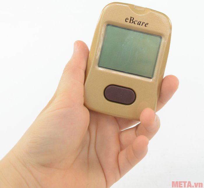 Máy đo đường huyết eBcare có màn hình LCD lớn Máy đo đường huyết eBcare có màn hình LCD lớn