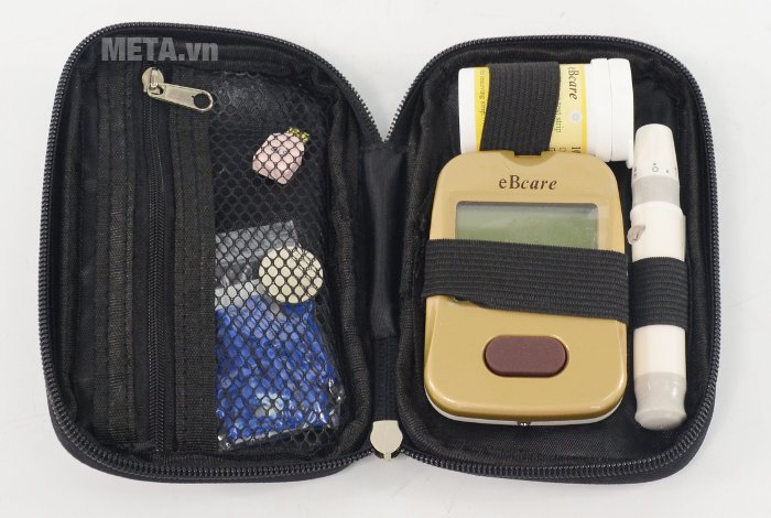 Máy đo đường huyết eBcare có túi đựng giúp sắp xếp máy và phụ kiện gọn gàng Máy đo đường huyết eBcare có túi đựng giúp sắp xếp máy và phụ kiện gọn gàng
