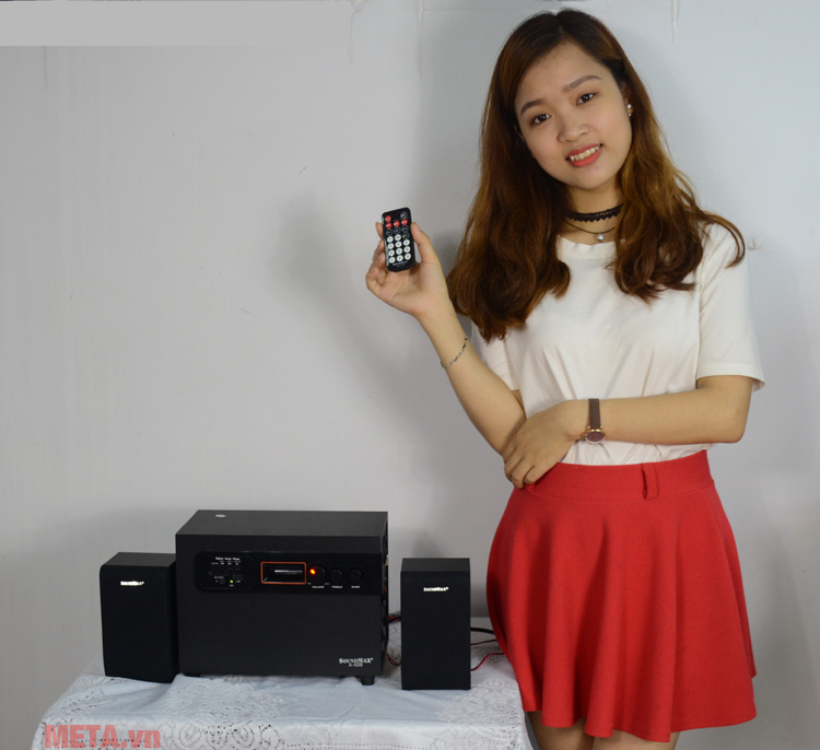 Loa SoundMax A920 2.1 đi kèm điều khiển từ xa