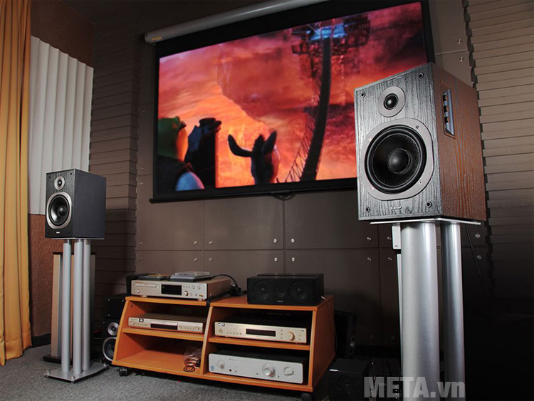 Loa vi tính Edifier R2600 2.0 rất sang trọng khi đặt trong phòng khách 