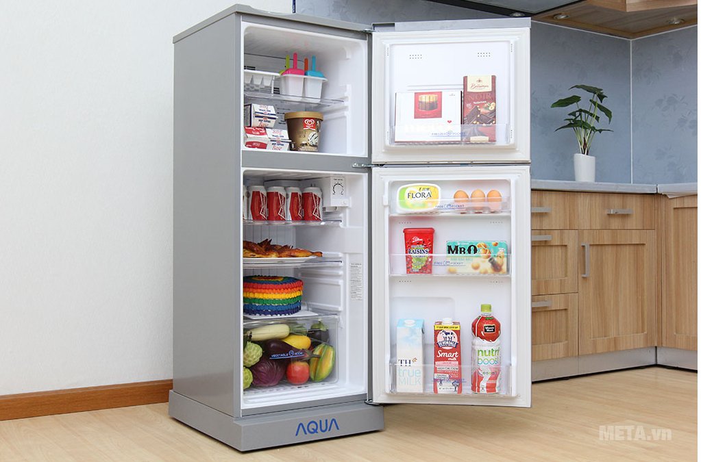 Tủ lạnh Aqua AQR-145BN SS có dung tích 130 lít 
