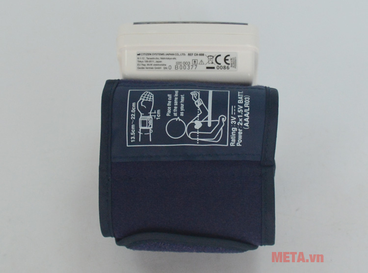  Máy đo huyết áp điện tử cổ tay CH-608 có thể lưu trữ kết quả cho 2 người dùng