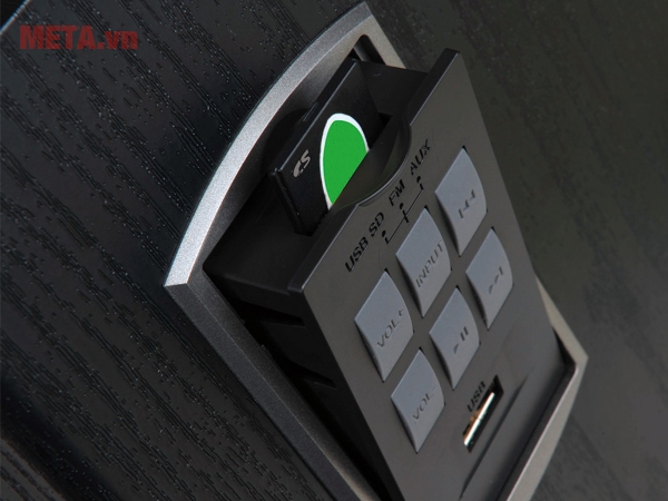 Loa Edifier R2500 tích hợp khe căm SD