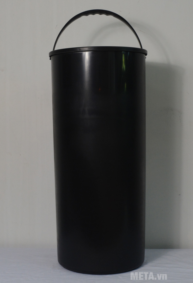 Thùng rác inox Ecolife ECO 802/42L có thùng chứa được làm bằng nhựa cao cấp
