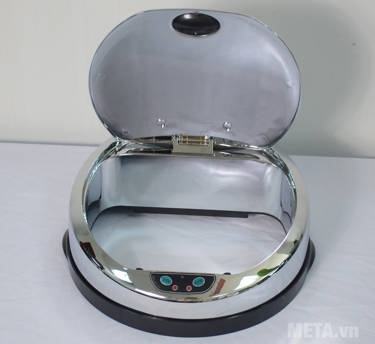 Bảng điều khiển trên nắp thùng rác