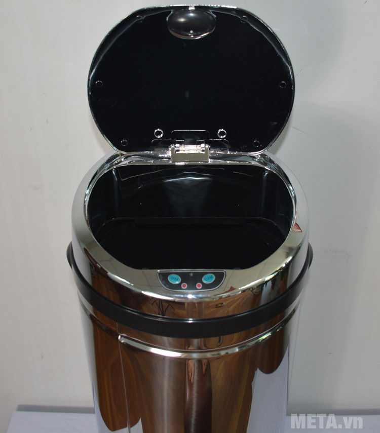Thùng rác inox Ecolife ECO 802/42L là sản phẩm thông minh tiện ích cho mọi gia đình