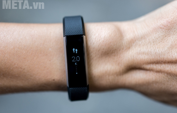 Vòng tay có hai size là size S và size L Vòng tay có hai size là size S và size L