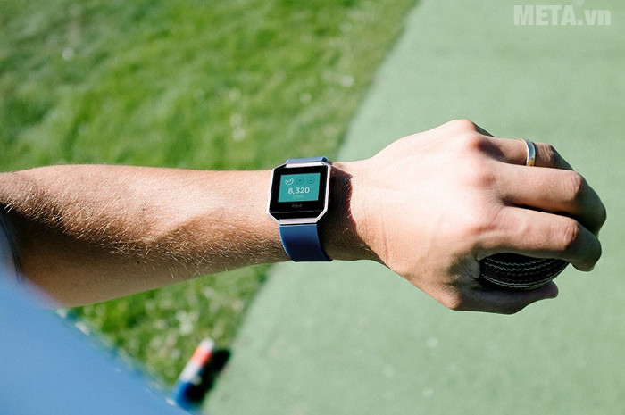 Vòng tay theo dõi sức khỏe Fitbit Blaze hỗ trợ kết nối Bluetooth 4.0 Vòng tay theo dõi sức khỏe Fitbit Blaze hỗ trợ kết nối Bluetooth 4.0