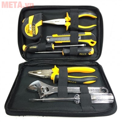 Bộ dụng cụ gia đình Ingco HKTH10808 8 món được sắp xếp trong bao đen