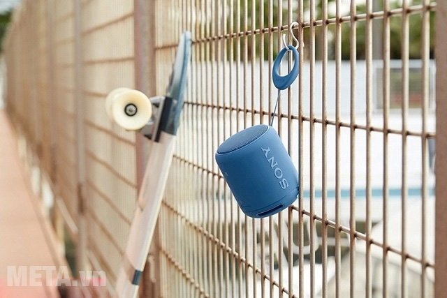 Sony SRS-XB10 có dung lượng pin lên đến 16 tiếng Sony SRS-XB10 có dung lượng pin lên đến 16 tiếng