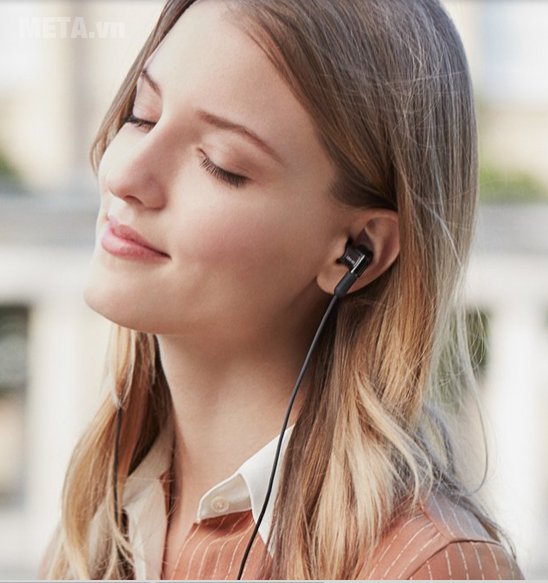 Tai nghe Sony XBA-N1AP có kiểu dáng sành điệu
