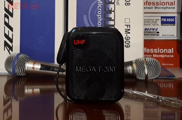 Sản phẩm có khả năng đọc được cổng USB và thẻ nhớ 32GB Sản phẩm có khả năng đọc được cổng USB và thẻ nhớ 32GB