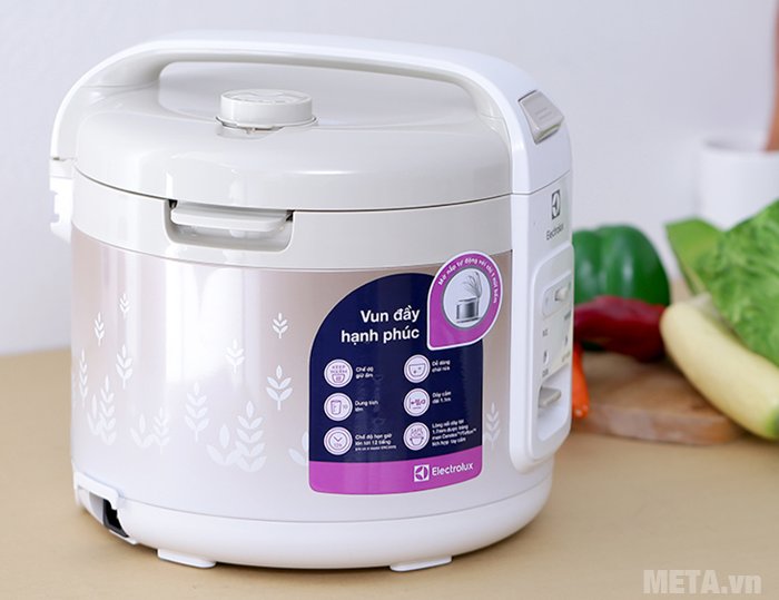 Nồi cơm điện Electrolux ERC3405 1.8 lít
