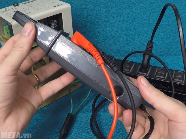 Ampe kìm Kyoritsu 2608A có màu đen