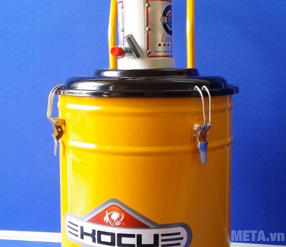 Máy bơm mỡ khí nén Kocu GZ-75B dùng bơm mỡ cho động cơ, máy móc